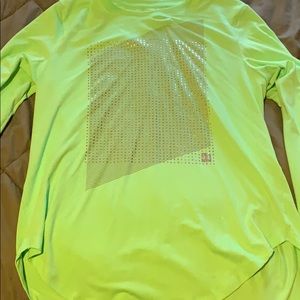 UA bright green long sleeve xl top